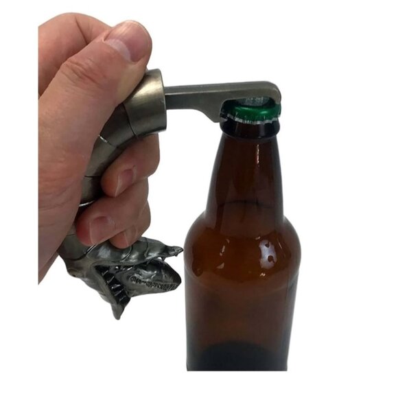 Beetlejuice Sandworm Bottle Opener By Factory  Cast Metal  Sturdy Heavy Duty Des - Picture 10 of 12